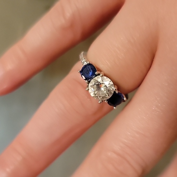 Diamond Nexus 3 Stone Accented Sapphire 14K Size 7 - Picture 11 of 16